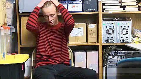Security officer arrested a young thief in the store