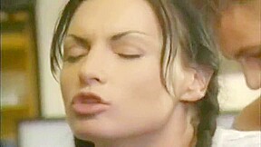 Seducing whore comes with a blowjob