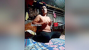 Sexy Bhabhi Shows Her Boobs And Pussy