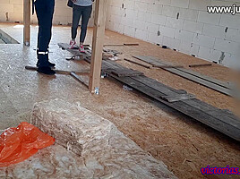 Sexy Wife Paid The Builder For Repair With Hot Sex
