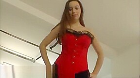 Sexy lapdancer bouncing on my cock