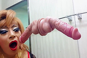 Sissy Niclo fine Makeup Playing Blowjobs2