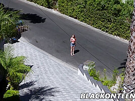 Skylar Snow In In Find My Ibone
