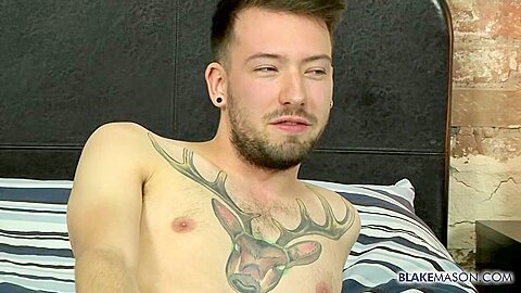 Slow Stroking With Zach - Zach Connors