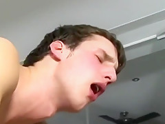 Slut Twink Is Horny In The Shower