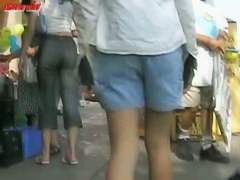 Slutty amateur brunette ass in jeans
