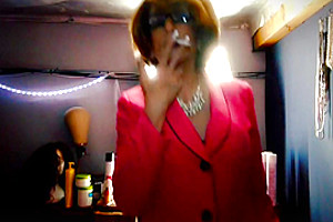 Smoking milf sissy