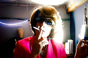 Smoking milf sissy
