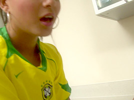 Sporty slut maturbates with a vibrator in the kitchen