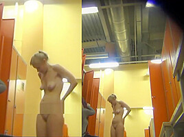 Spy lockeroom 0123