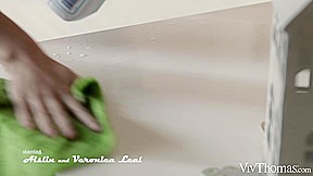 Squirt Surprise - Aislin & Veronica Leal - VivThomas