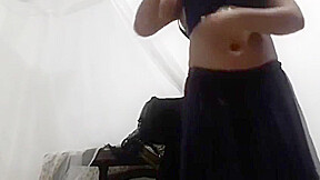 Sri Lankan Girl Show Her Big Ass Hole