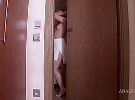 Step brother and Step Sister Jenny Fer Left Home Alone - Try Anal Sex MS021 - AnalVids