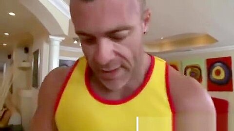 Straight guy gets massage from gay