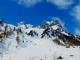 Swedish girl getting fucked in the mountains during skiing trip