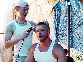 TRAILERTRASHBOYS Hunk Brian Bonds Raw Bred By Masyn Thorne