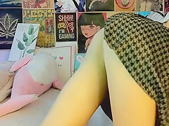 Teasing Show In Skirt Flashing Thong