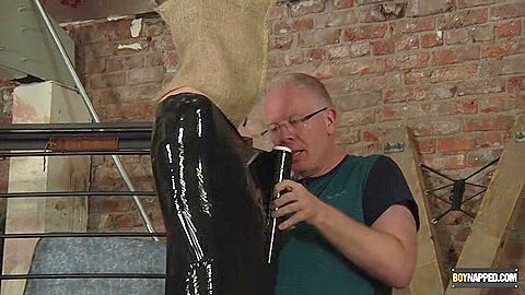 The Most Elaborate Handjob For Twink Slave Xavier! - Xavier Sibley & Sebastian Kane