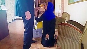 This Arab Woman Comes In For Bed