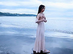 Tiny Japanese Babe Outdoors Showing Boobs Off