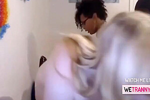 Tranny Amateur Threesome Sex