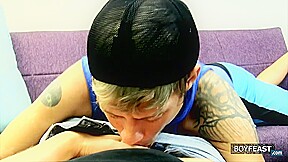 Tully Loves Sucking That Dick! - Tully Jakeson & Trace Van De Kamp