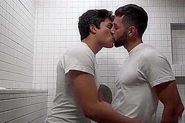Twink Fuck Bareback His Colleague