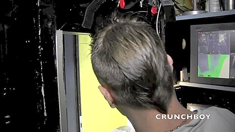 Twink fucked by Julian Kido in cruising outdoor - CrunchBoy
