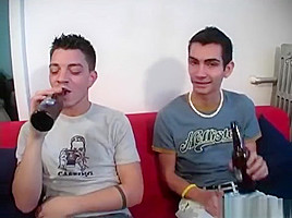 Twinks Corey and Donavin Suck Dick