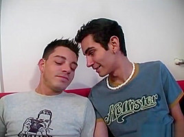Twinks Corey and Donavin Suck Dick