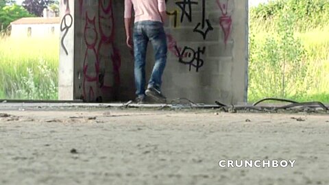 Two Sexy French Twinks Fuck In Exhib Place Outdoor - ExhibBoys