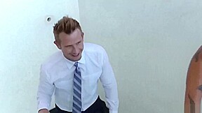 Unsatisfied Women Seduces Lucky Guy