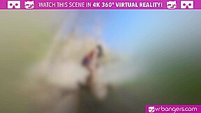 VRBangers com-Amazing Wonder Woman cosplay fuck