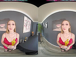 VRHUSH Laney Grey shows off more than her award