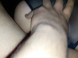 Venida dentro de su vagina con pantie abierta