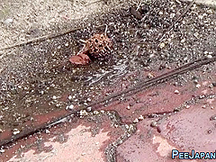 Very Hotness 18-year-olds Pee Outside