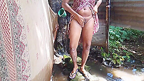 ගම කලල නනව Villej Girl Bath Room fun