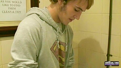 Wanking In The Mens Room - Xander Wilde - TXXXMStudios