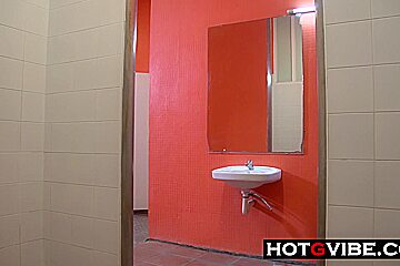 Wet Spanish Gspot Squirt