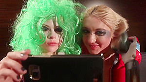 Whorley Quinn gets caught and fucked by the Joker