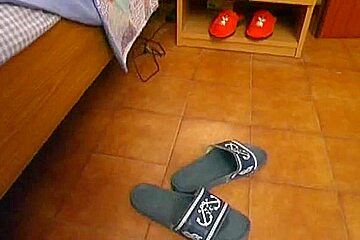 Wicked teen 18+ fucks mature guy in bed