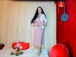 Wife Of An Affluent Man - Elegant Dress And Nude Pantyhose