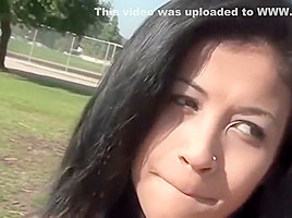 YOUNG GIRL FUCKS OLDER GUY