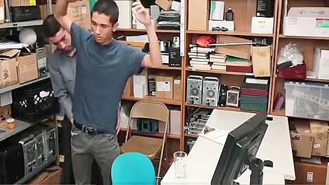 Young Security Officer Bangs Petite Punk RAW - YOUNGPERP COM