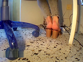 Your cd slutty secretary and her dipping shoeplay, to make you horny
