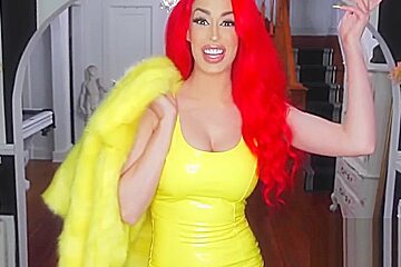 Youtuber Panda in PVC