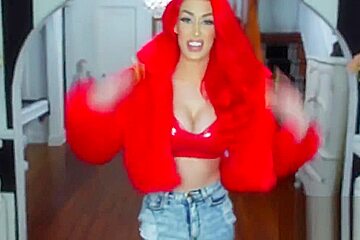 Youtuber Panda in PVC