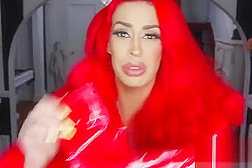Youtuber Panda in PVC