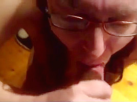 blowing my girlfriends cock