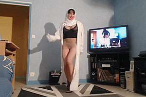 bon gros cul de muslima qui danse